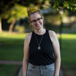 Meet your Posher, Amanda